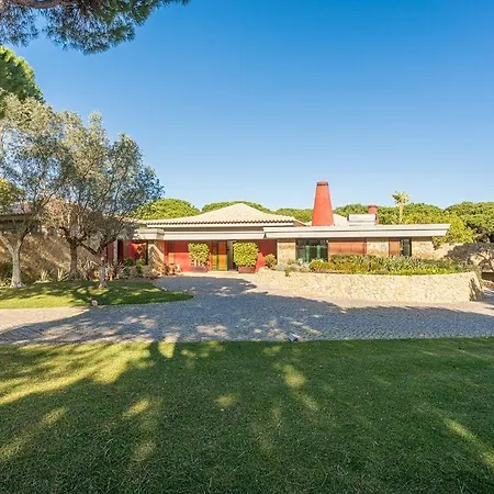 Lux A Luxury 5 Bedroom A Great Location Vilamoura