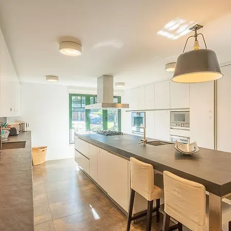 Lux A Luxury 5 Bedroom A Great Location * Vilamoura