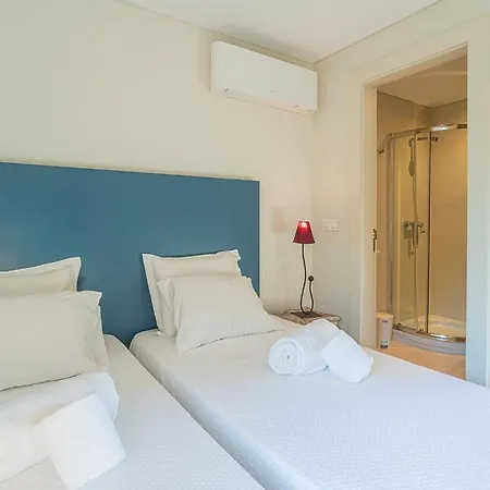 Villa Lux A Luxury 5 Bedroom A Great Location Vilamoura