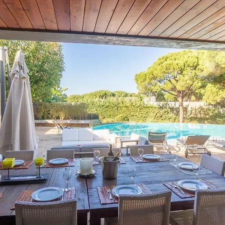 Villa Lux A Luxury 5 Bedroom A Great Location Vilamoura