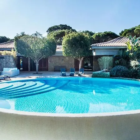 Lux A Luxury 5 Bedroom A Great Location
