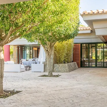Lux A Luxury 5 Bedroom A Great Location Vilamoura